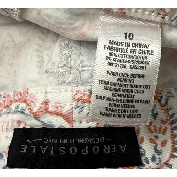 Aeropostale White Paisley 10 Shorts Mid Rise Flap Pocket Cuff Stretch Bloomcore - Picture 5 of 5